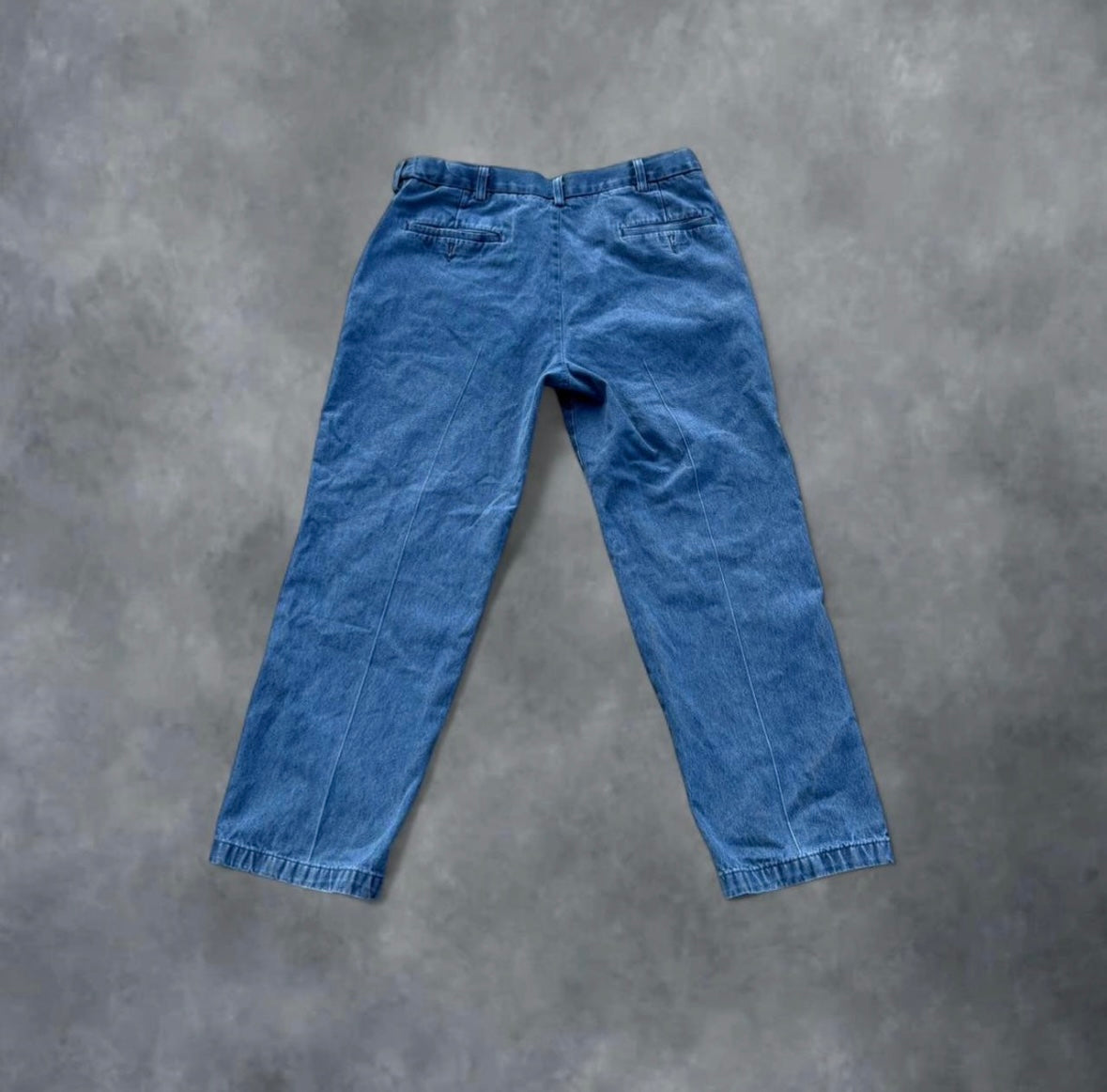 1989 "Haggar" Baggy Blue Denim Jeans (36x30)